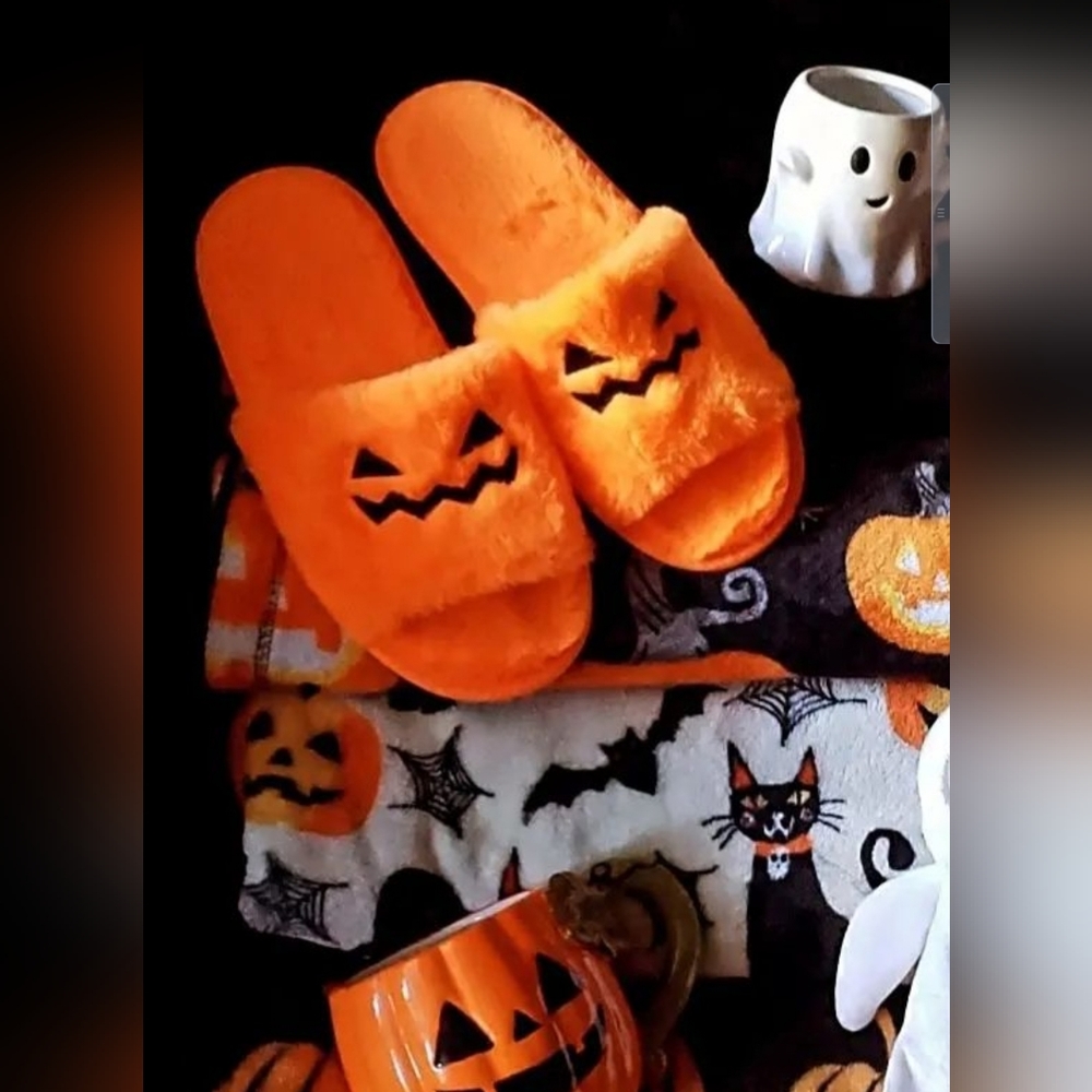 Jack O Lantern Slippers